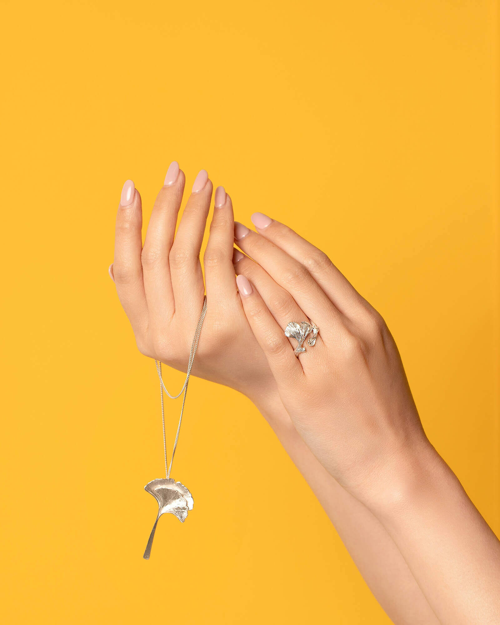 brooke5434-lark-atzWFItRHy8-unsplash