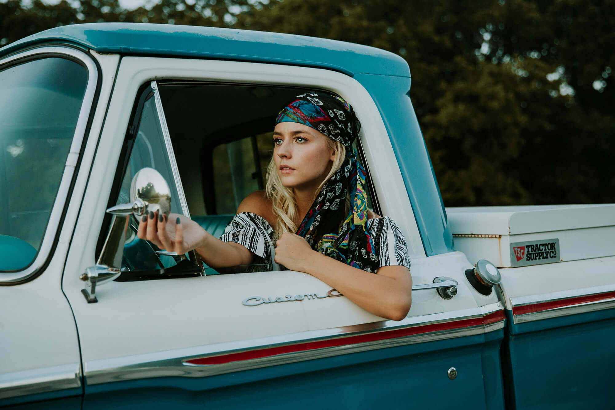 kyle-smith-4qYHqQqlwM4-unsplash
